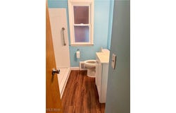410 Maplewood Drive, Willowick, OH 44095