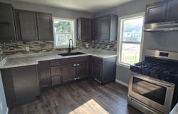 713 S CREVE COEUR Avenue, Creve Coeur, IL 61610