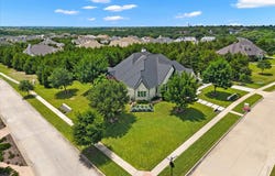 708 Wilford Way, Heath, TX 75032