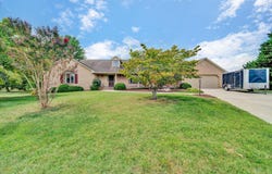 3 Aspen Dr, Daleville, VA 24083