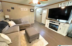 187 Creekside Manor Drive, Franklin Twp, PA 18235