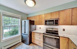 28 Mansfield Lane, Berlin, VT 05602