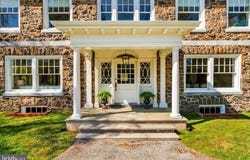 422 DORSET ROAD, DEVON, PA 19333