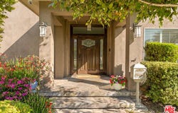 854 S Rimpau Blvd, Los Angeles, CA 90005