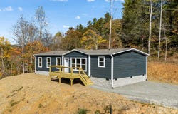 109 Hunter Knoll, Marshall, NC 28753