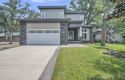 2620 Manhattan Boulevard, Wahpeton, IA 51360