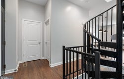 413 JEFFERSON STREET, EAST GREENVILLE, PA 18041