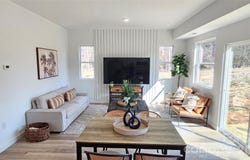 2910 21st street Lane NE, Hickory, NC 28601