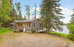 100 Bear Path, Rangeley, ME 04970