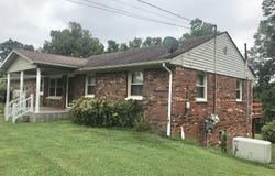 6101 Woods Point Drive, Catlettsburg, KY 41129