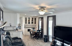 509  5th Ave, Middletown, NY 10941