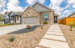 125 Drifter Ln, Jarrell, TX 76537