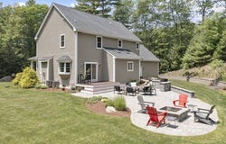 121 Northwest Main St, Douglas, MA 01516