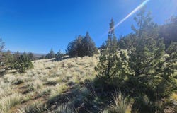 2000 SW Mintken Lane, Culver, OR 97734