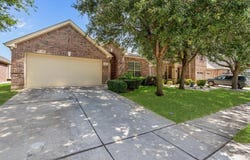 2641 Sandcherry Drive, Fort Worth, TX 76244