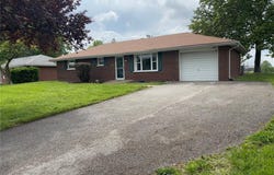 7208 Montclair, Godfrey, IL 62035