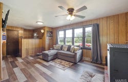 10208 Old Hwy 21, Potosi, MO 63664