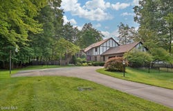 14 Bittersweet Lane, Clifton Park, NY 12065