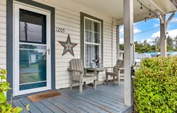 1205 49TH ST, Seaview, WA 98644