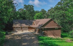 5087 122nd Avenue NE, New London Twp, MN 56288