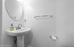 21 Abby Road, Farmingdale, NJ 07727