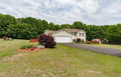 40 Phyllis Lane, Hastings, NY 13076