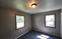2660 Bailey Avenue, Lincoln Park, MI 48146