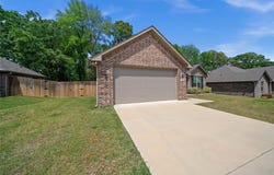 107 Rose Row, Winona, TX 75792