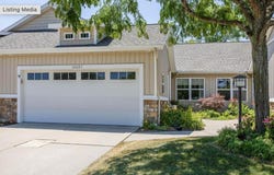 10087 S Crossroads Circle SE, Caledonia, MI 49316