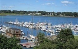 100 Cove Way, Quincy, MA 02169