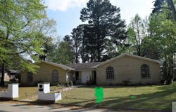 712 Diane Dr., Wake Village, TX 75501-6013