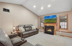 714 E Crescent Lane, Litchfield, MN 55355