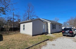2210 E 7th Street, Bloomington, IN 47408