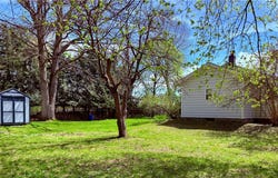 8 Petri Drive, Oneonta, NY 13820