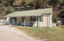 16323 KY 122, Hi Hat, KY 41636
