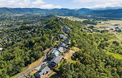215 RIDGECREST DR, Roseburg, OR 97471