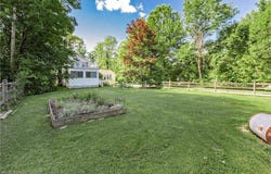 15879 Hemlock Road, Chagrin Falls, OH 44022