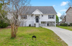 2742 Maiden Lane SW, Supply, NC 28462