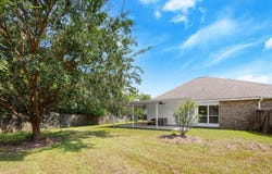 13366 Magnolia Crossing Dr, Hammond, LA 70401
