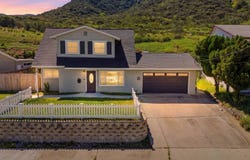 8009 Shantung Drive, Santee, CA 92071