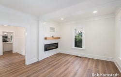 319 N Rowe Street, Ludington, MI 49431