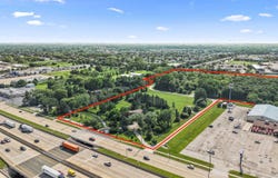 765 N WASHBURN Street, OSHKOSH, WI 54904-7721