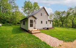 S1341 Deer Creek Road, Nelson, WI 54756