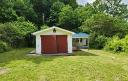 20610 STATE HWY 194 E, Fedscreek, KY 41524