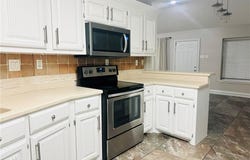 2200 E 19th Street, Mission, TX 78572