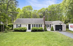 9 Cogswell Path, West Yarmouth, MA 02673