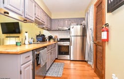 2 Davos Drive East, Vernon Twp., NJ 07462-4578