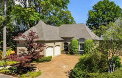 3200 CLUB TOWER Dr, Memphis, TN 38111