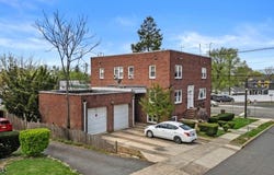 1020 Raritan Ave, Highland Park Boro, NJ 08904-3621