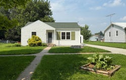 236 O St, Loup City, NE 68853